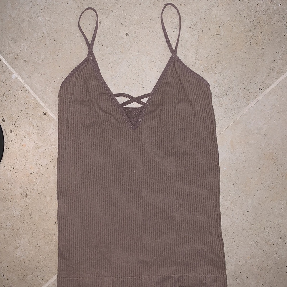 Aeropostale M/L cami, ⭐️LIKE NEW⭐️, muted light plum/brown hue perfect for Fall! - Picture 1 of 6